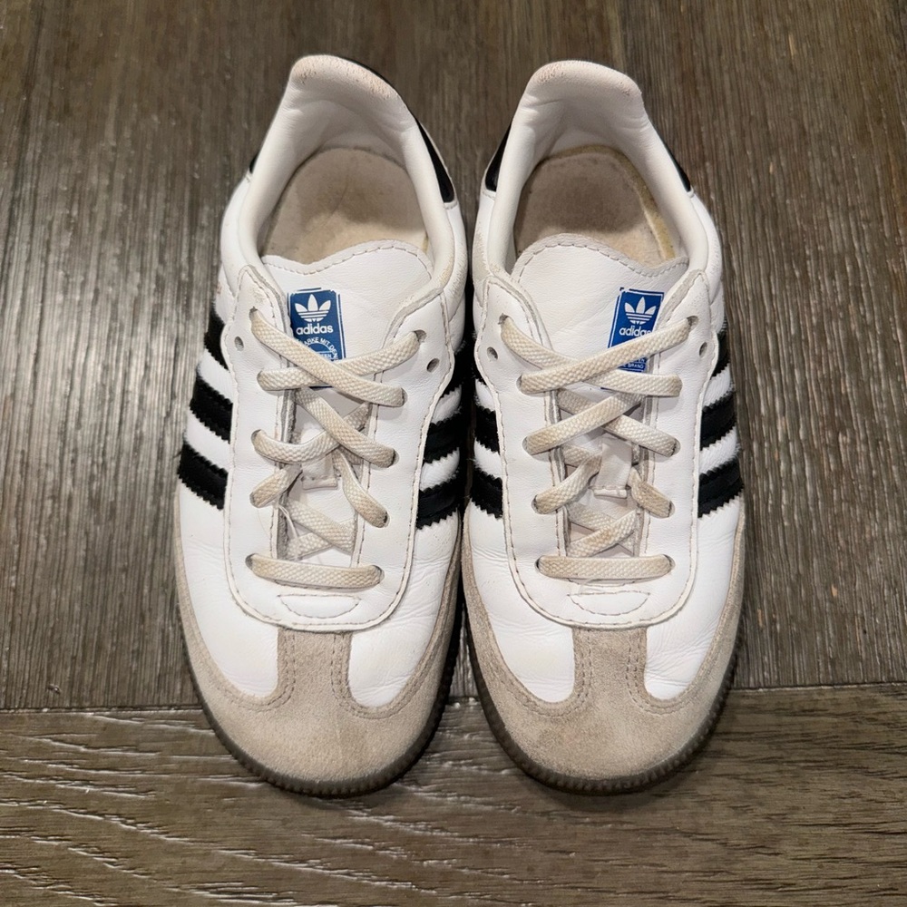 SAMABA GIRL SHOES 👟